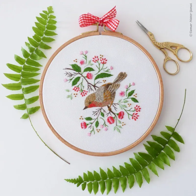 Kit broderie oiseau rouge gorge de Noël, 21 x 21 cm : vue 1