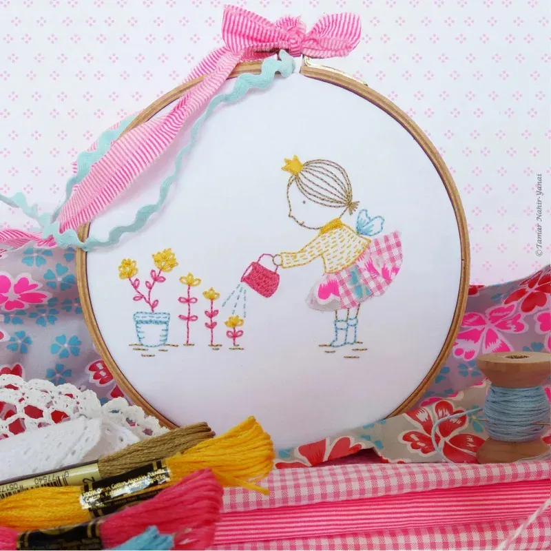 Kit broderie petite fée traditionnelle, 21 x 21 cm : vue 1