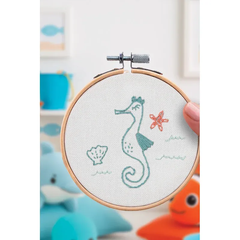 Kit broderie traditionnelle hippocampe décoratif : vue 1
