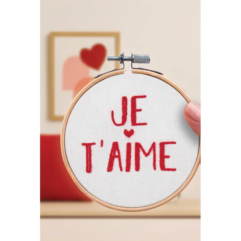 Kit broderie traditionnelle Je t’aime décoratif : vue 1