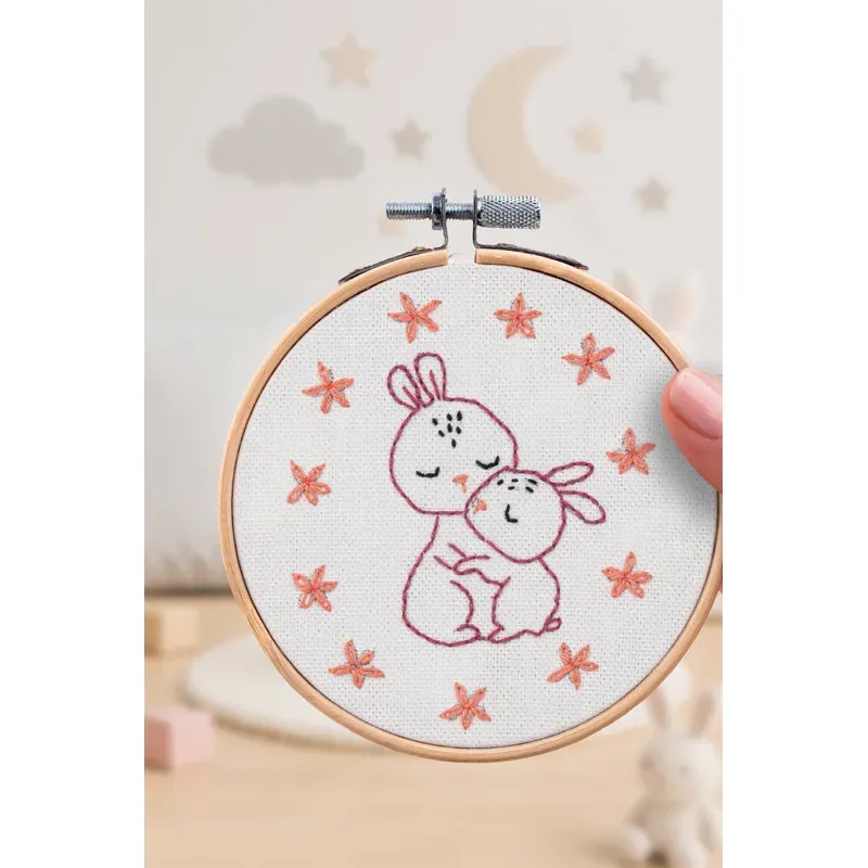 Kit broderie traditionnelle lapins décoratifs : vue 1