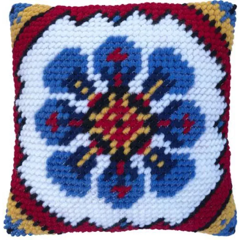 Kit canevas coussin bleu indien Ladybird, 22 x 22 cm : vue 1