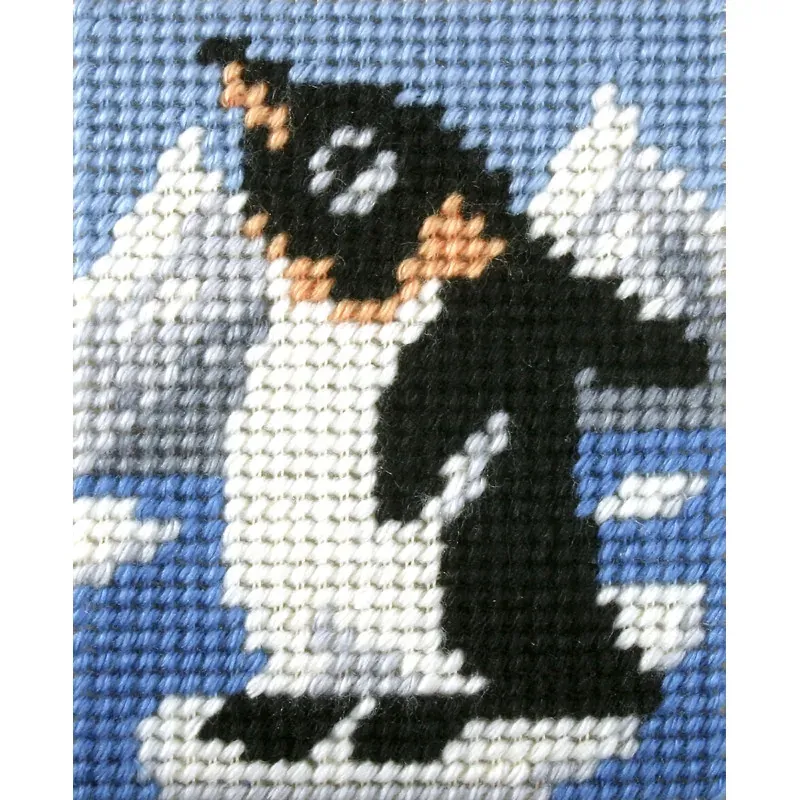 Kit canevas enfant pingouin au demi-point, 17 x 20,5 cm : vue 1