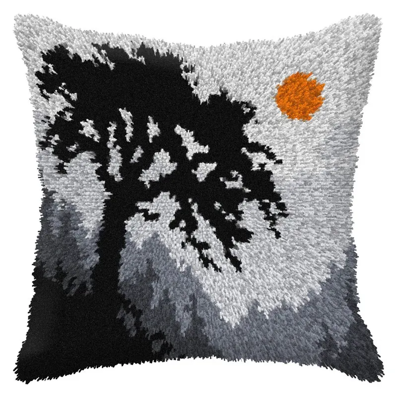 Kit coussin au point noué paysage brumeux, 40 x 40 cm : vue 1
