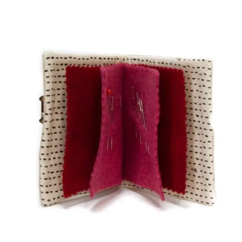 Kit porte aiguilles à broder au point de croix, 8 x 10 cm