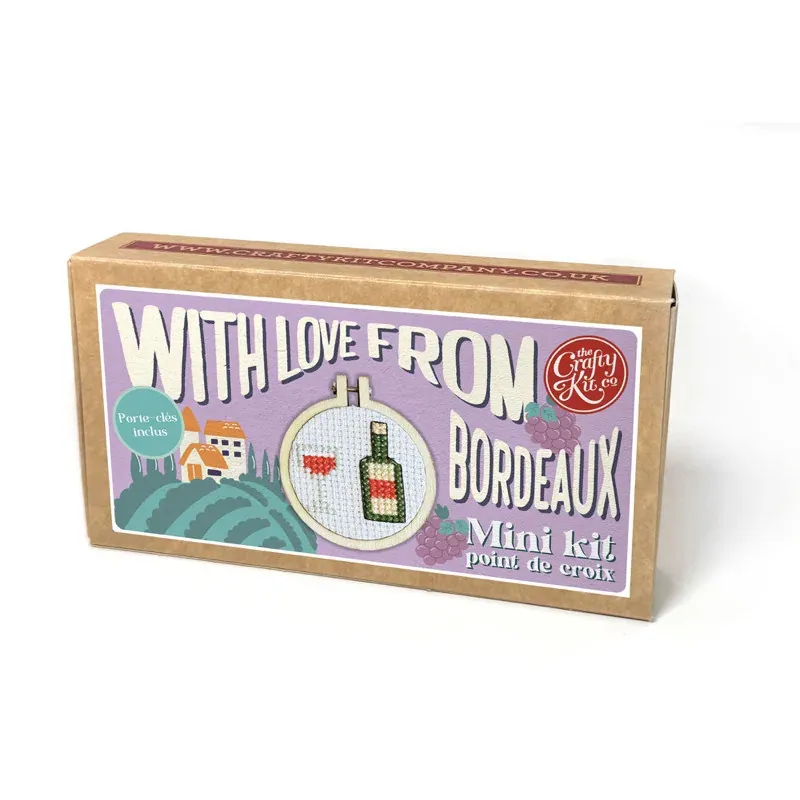 Mini kit point de croix With love from Bordeaux, 5 cm