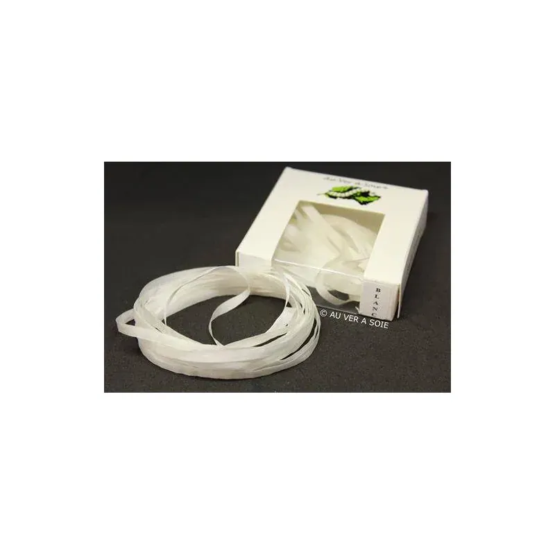 Ruban de soie à broder 2 mm, boîte de 3 m : vue 1